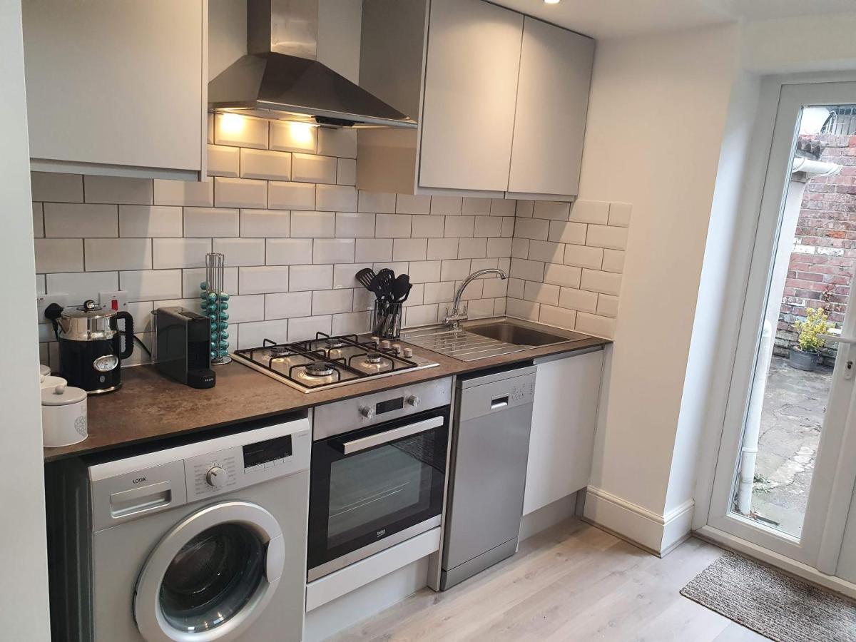Victoria House - 3 Bedrooms, 3 Bathrooms By Cliftonvalley Apartments Bristol Exteriör bild