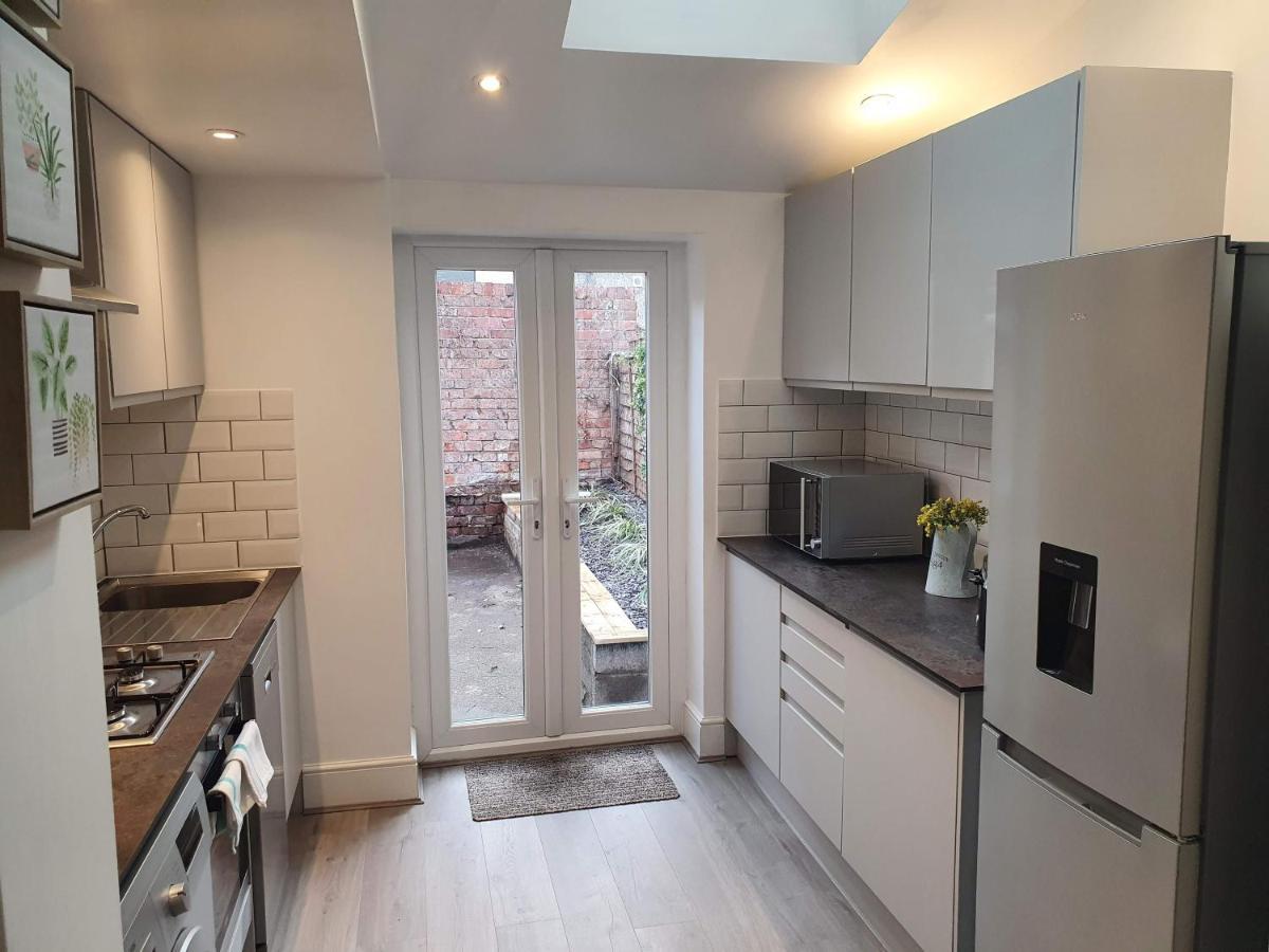 Victoria House - 3 Bedrooms, 3 Bathrooms By Cliftonvalley Apartments Bristol Exteriör bild